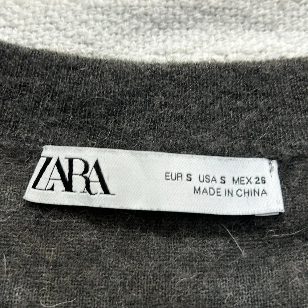 Zara Women S Wool Alpaca Blend V Neck Sweater Charcoal Gray Long Sleeve